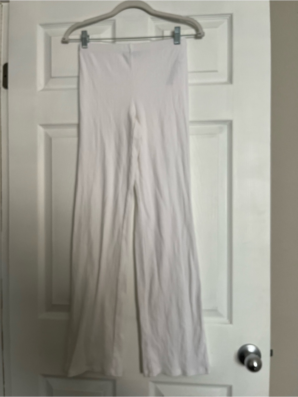 High-Rise White Ribbed Wide-Leg Pants - Picture 4 of 4